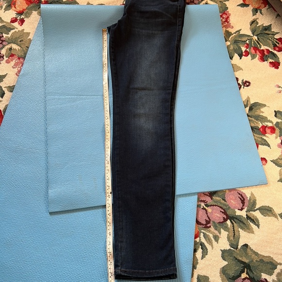 JOE’S curvy skinny jeans, size 30 - Picture 12 of 15